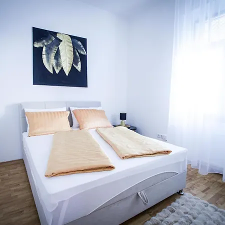 Apartment Eden *
